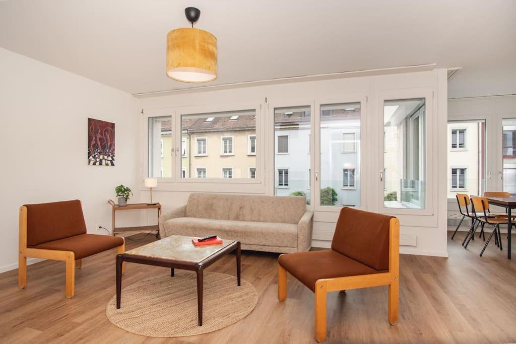 Spacious Apartment Next To Rhine Базель Экстерьер фото